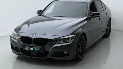 ب ام و سری 3 سدان 330i مدل 2018