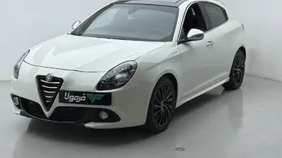 آلفارومئو جولیتا مدل 2015