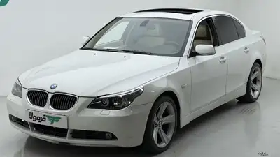 ب ام و سری 5 سدان 520i مدل 2005