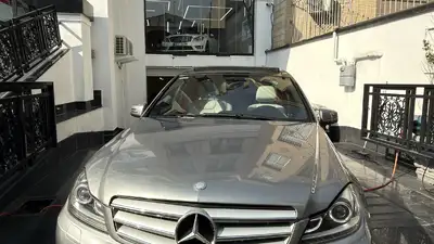 بنز کلاس C C200 مدل 2012