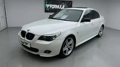 ب ام و سری 5 سدان 530i مدل 2006