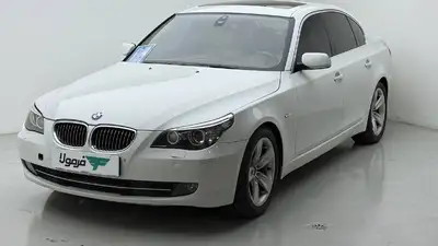 ب ام و سری 5 سدان 530i مدل 2008