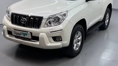 تویوتا پرادو دو در 4 سیلندر مدل 2013