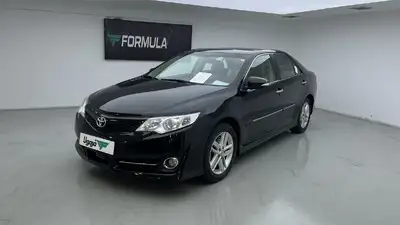 تویوتا کمری GLX مدل 2013