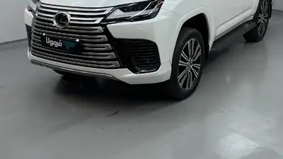 لکسوس LX 600 مدل 2024