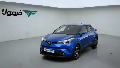 تصویر خودرو تویوتا C-HR هیبرید 1.8 لیتر
