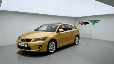 تصویر خودرو لکسوس CT 200h fsport